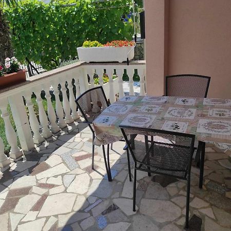 Apartmani Vesna كرك المظهر الخارجي الصورة