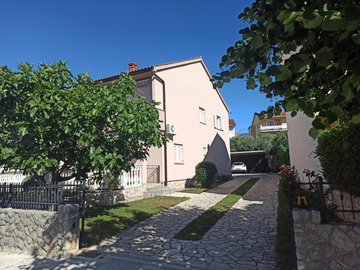 Apartmani Vesna كرك المظهر الخارجي الصورة