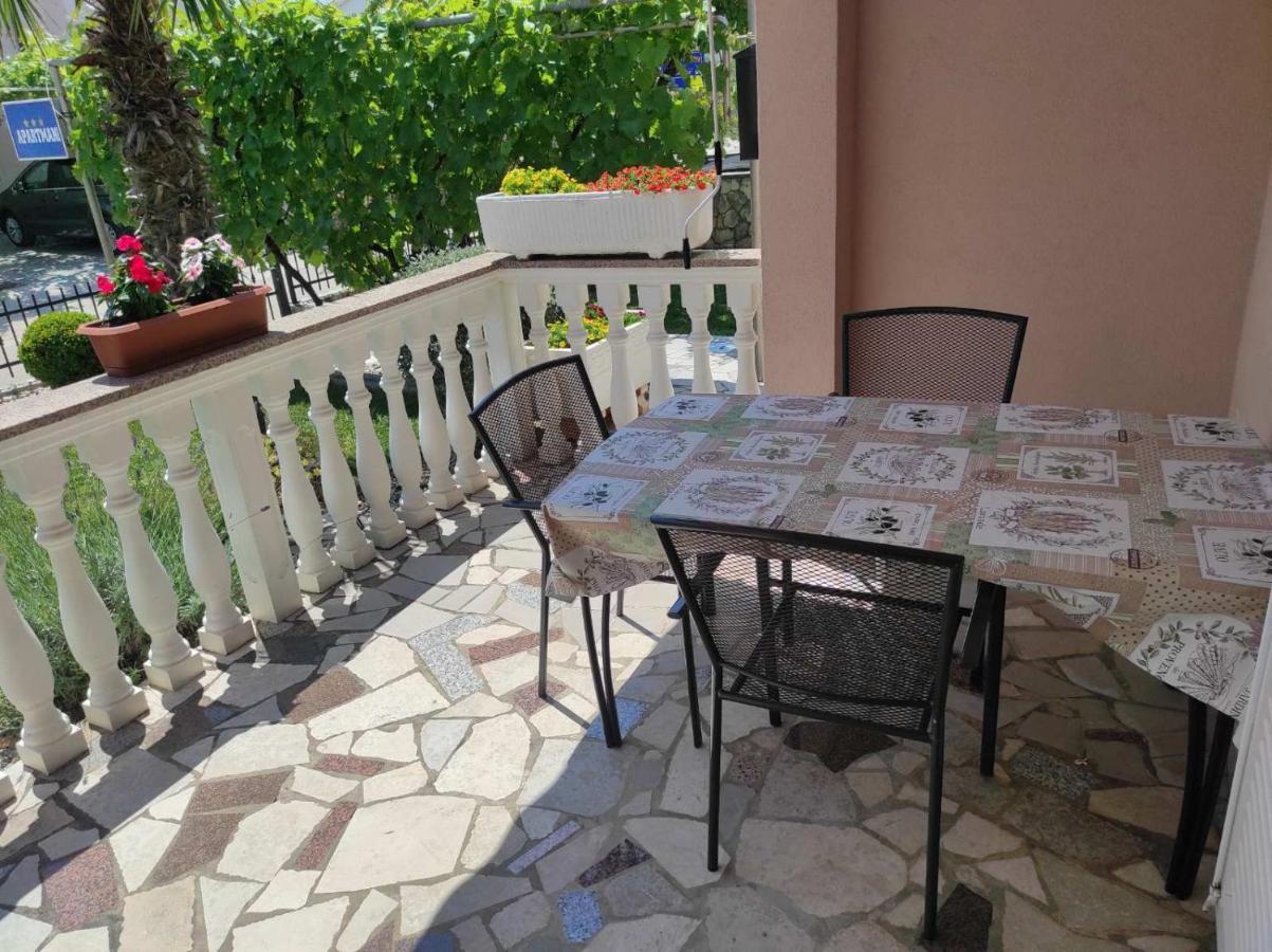 Apartmani Vesna كرك المظهر الخارجي الصورة